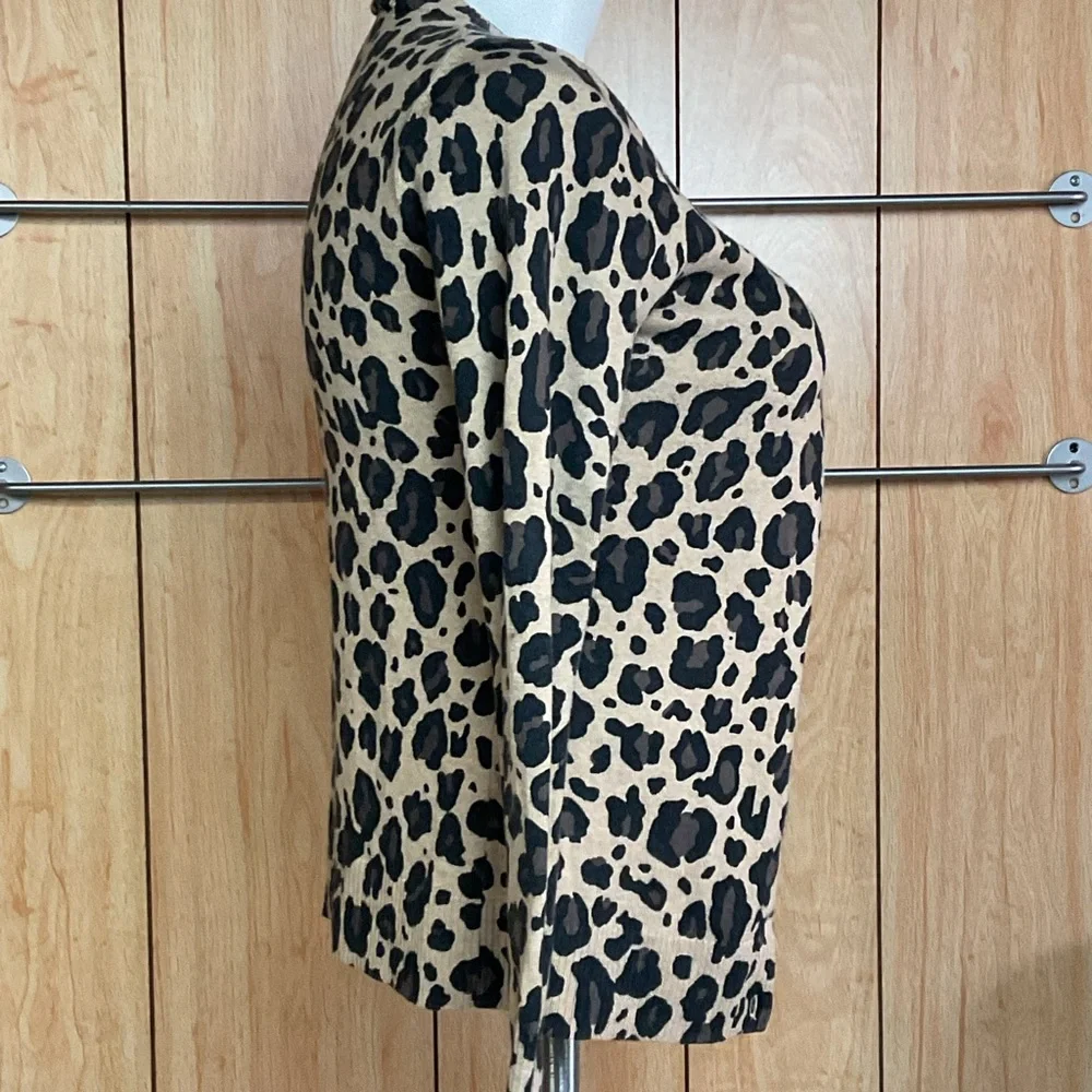 Gap Leopard Print Cardigan - Picture 2 of 5